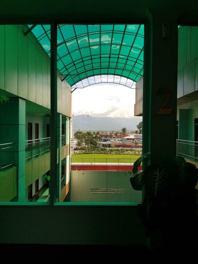 Lae City Hotel Esterno foto